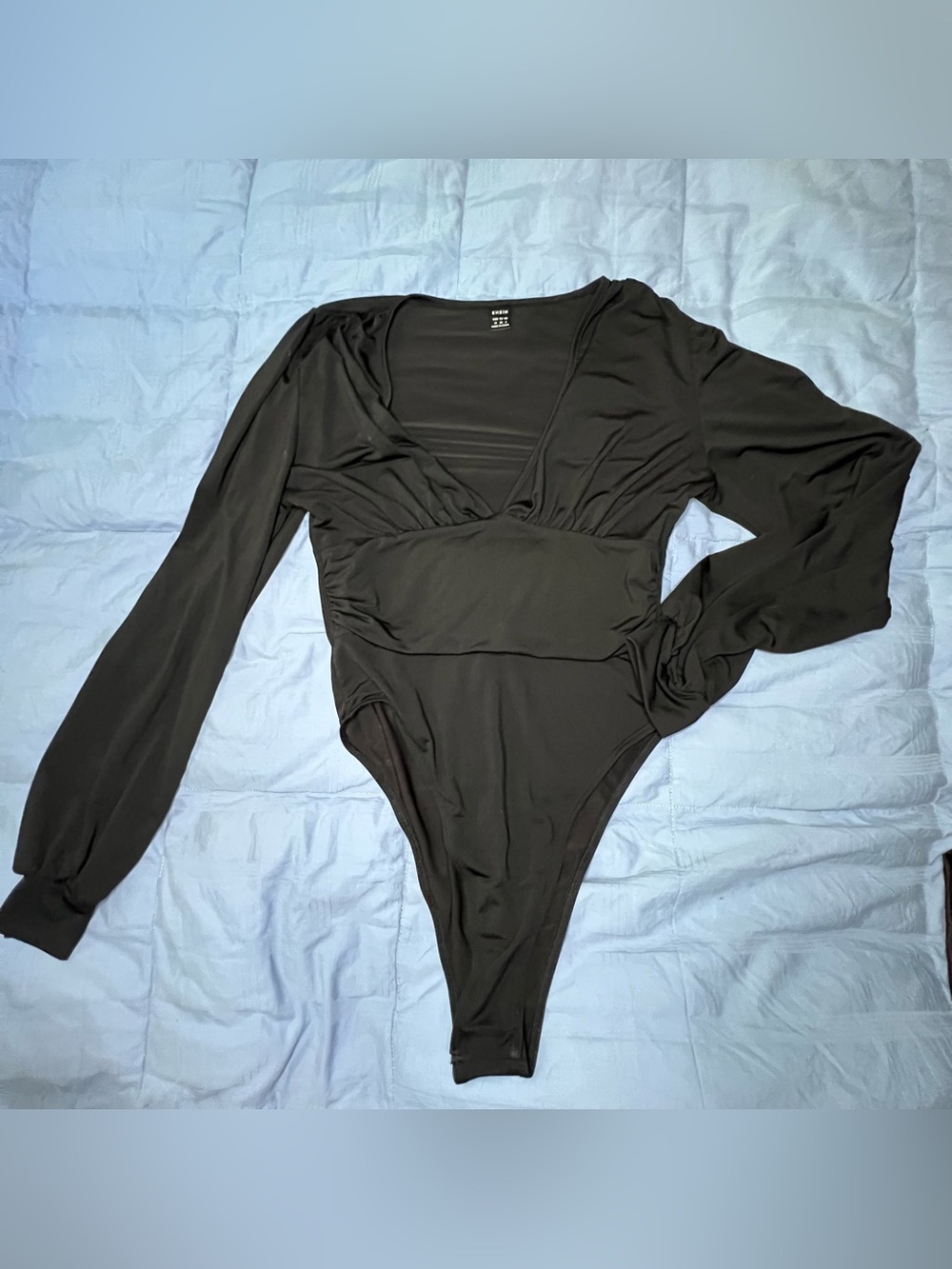 SHEIN Black Long Sleeve V-Neck Bodysuit